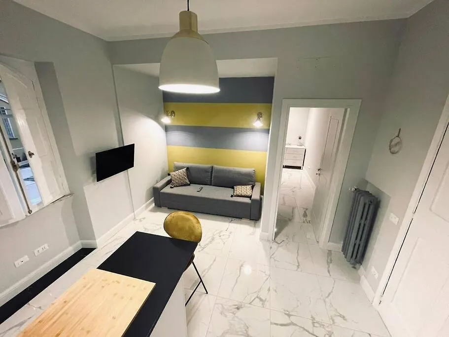 Vatican Tiny House Roma Italia